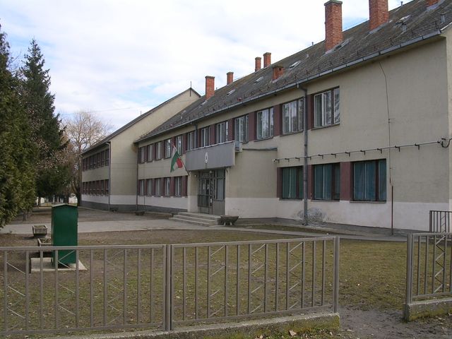 Mra Ferenc ltalnos Iskola